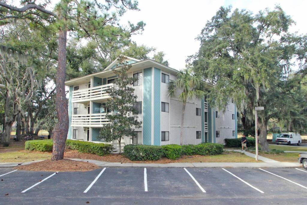 Cute 2 Bedroom, 2 Bath Condo At Folly Field Beach Hilton Head Island Dış mekan fotoğraf