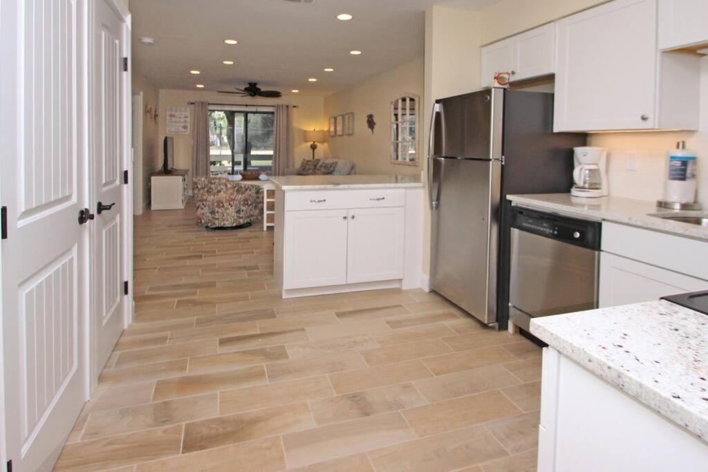 Cute 2 Bedroom, 2 Bath Condo At Folly Field Beach Hilton Head Island Dış mekan fotoğraf