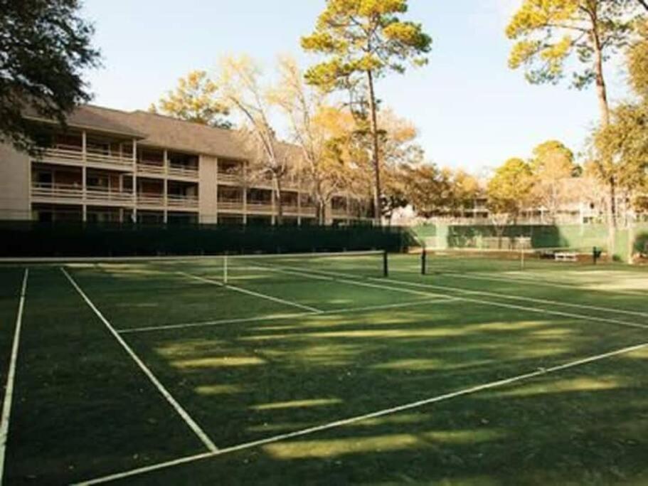 Cute 2 Bedroom, 2 Bath Condo At Folly Field Beach Hilton Head Island Dış mekan fotoğraf
